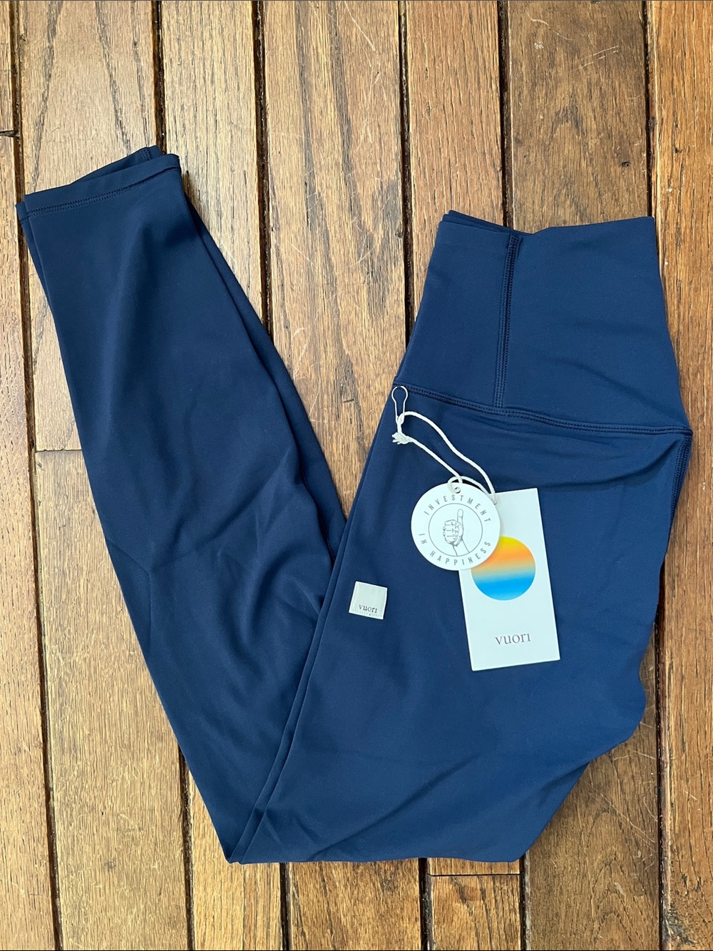 Vuori Blue Coast Navy All The Feels Leggings Size XS NWT - Picture 1 of 5